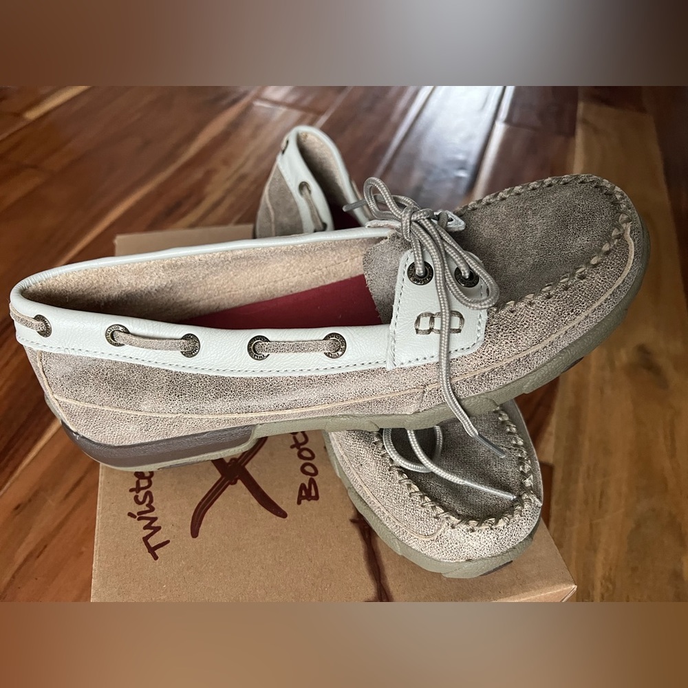 Twisted X Driving Moc